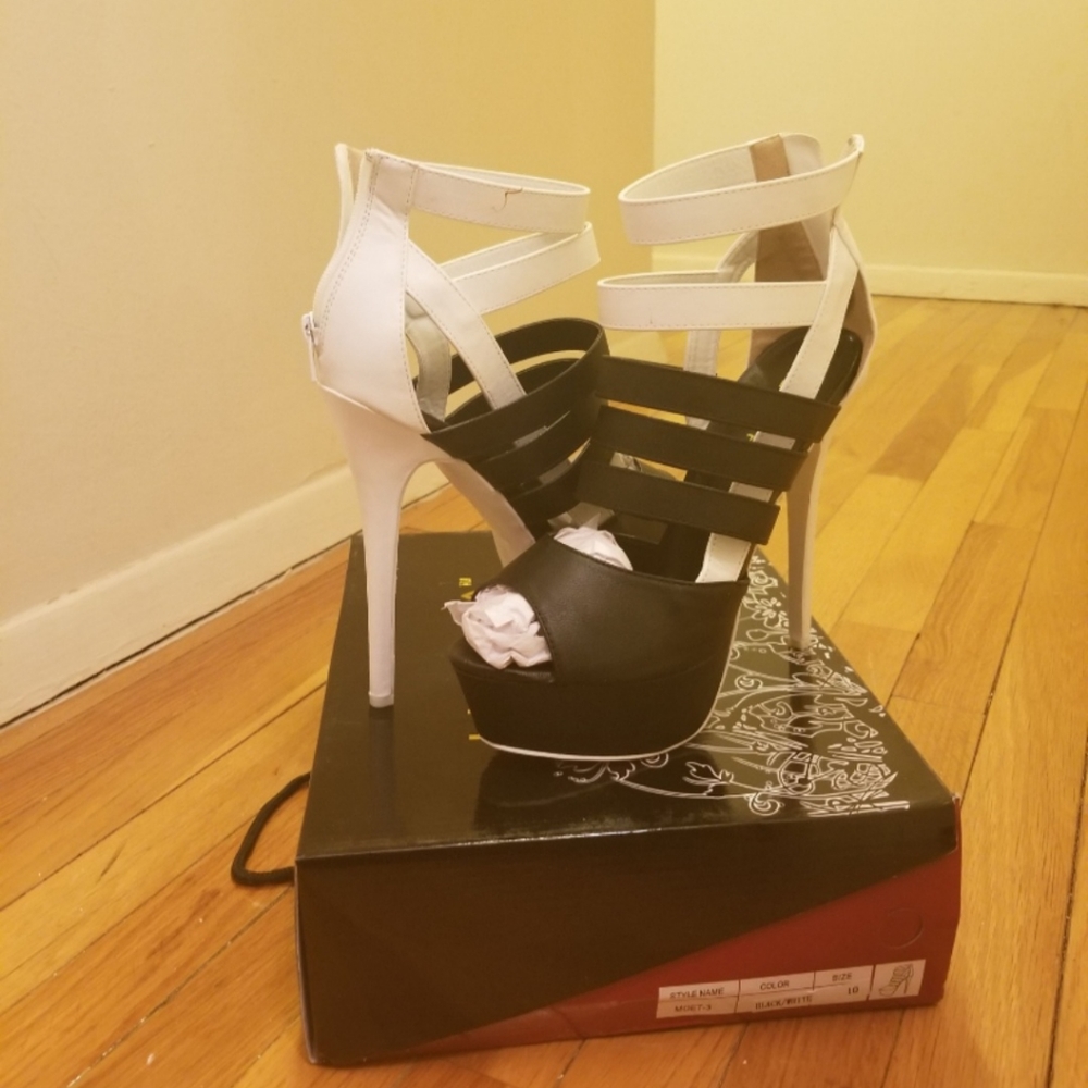 BLACK & WHITE HIGH HEELS